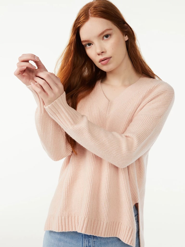 Free Assembly Women's Oversized V-Neck Fuzzy Cotton Sweater