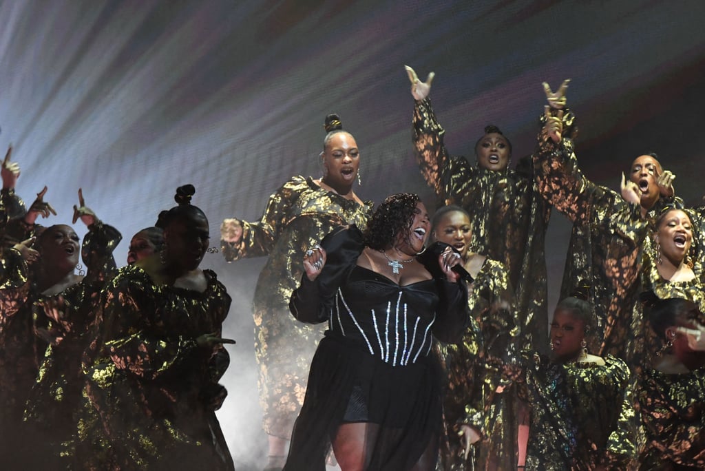 Lizzo 2023 Grammys Performance Photos Popsugar Entertainment Uk 