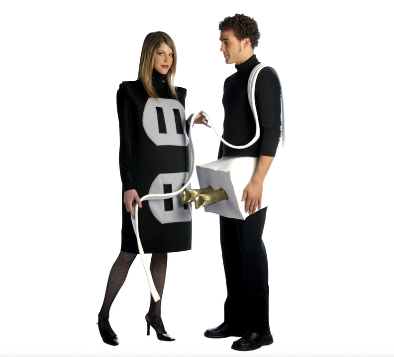 Pregnant Couple Costumes: Plug and Socket