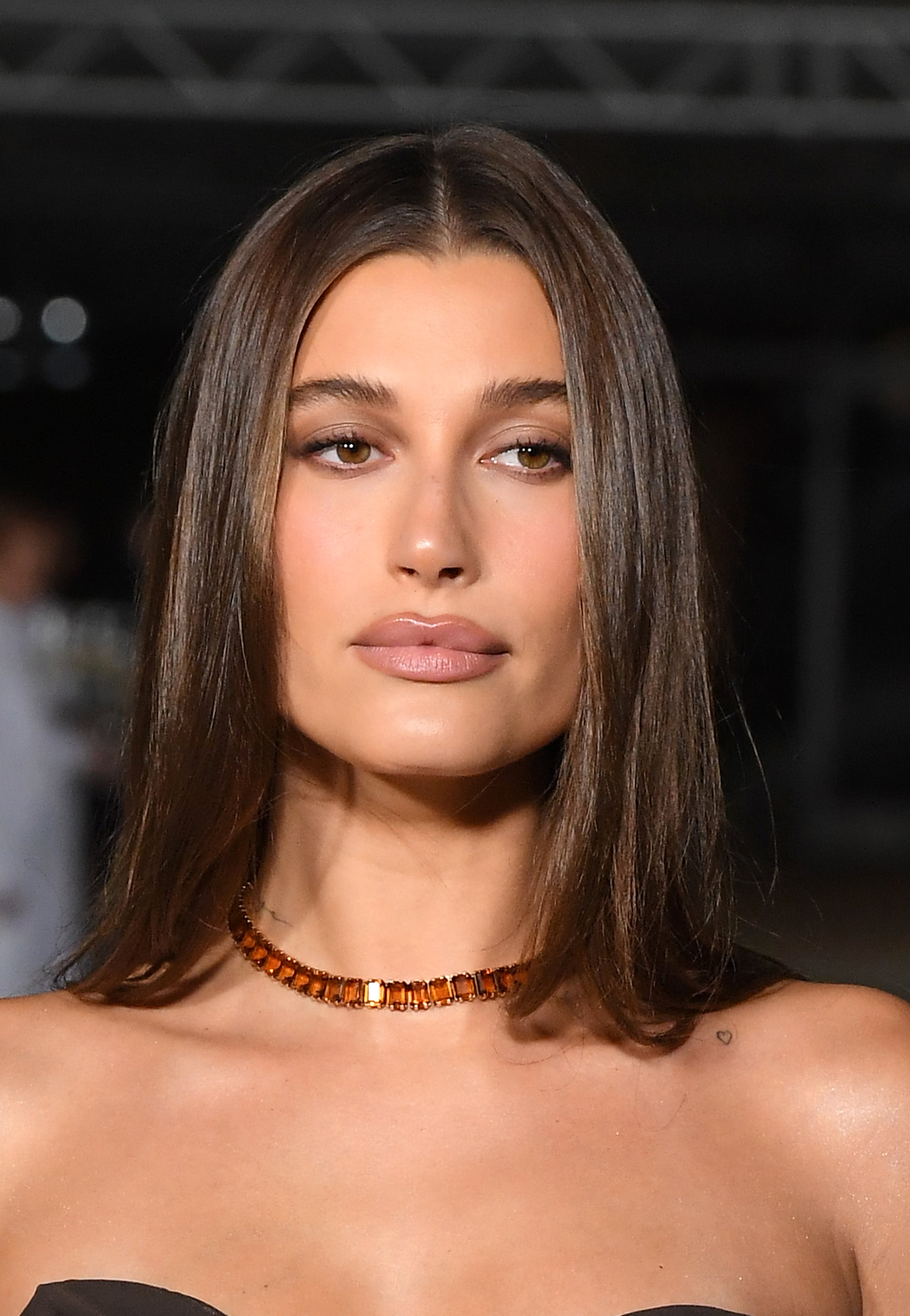 Hailey Bieber’s Red Color Hair For Halloween | POPSUGAR Beauty