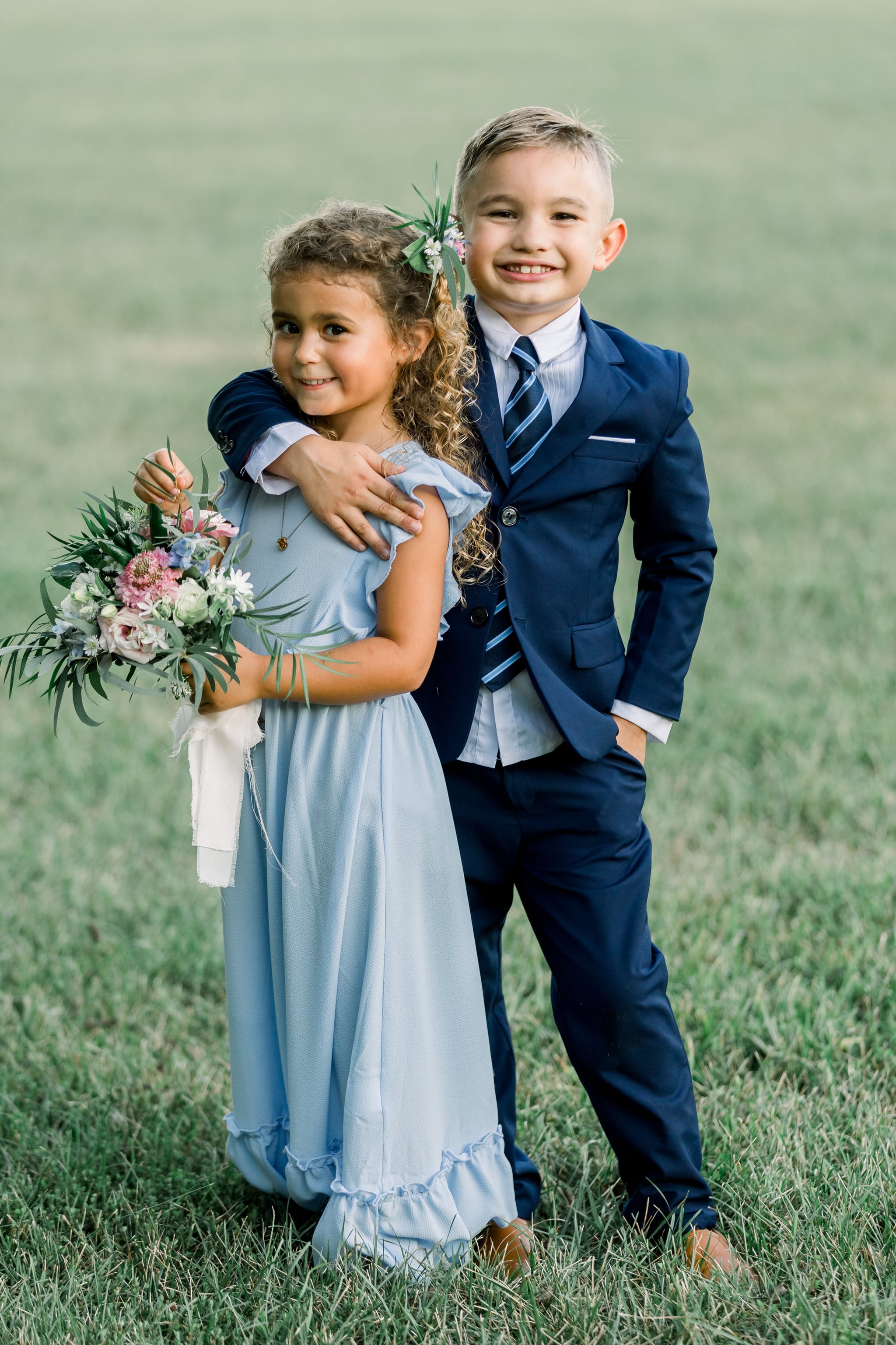 Kid Best Friends Have First Look Photo Shoot Popsugar Family