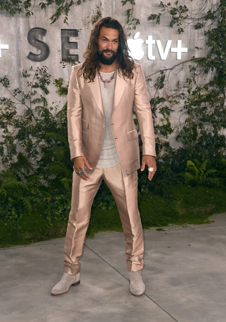 Jason Momoa Is a Red Carpet Stud in His Pink Tom Ford Suit | POPSUGAR  Fashion
