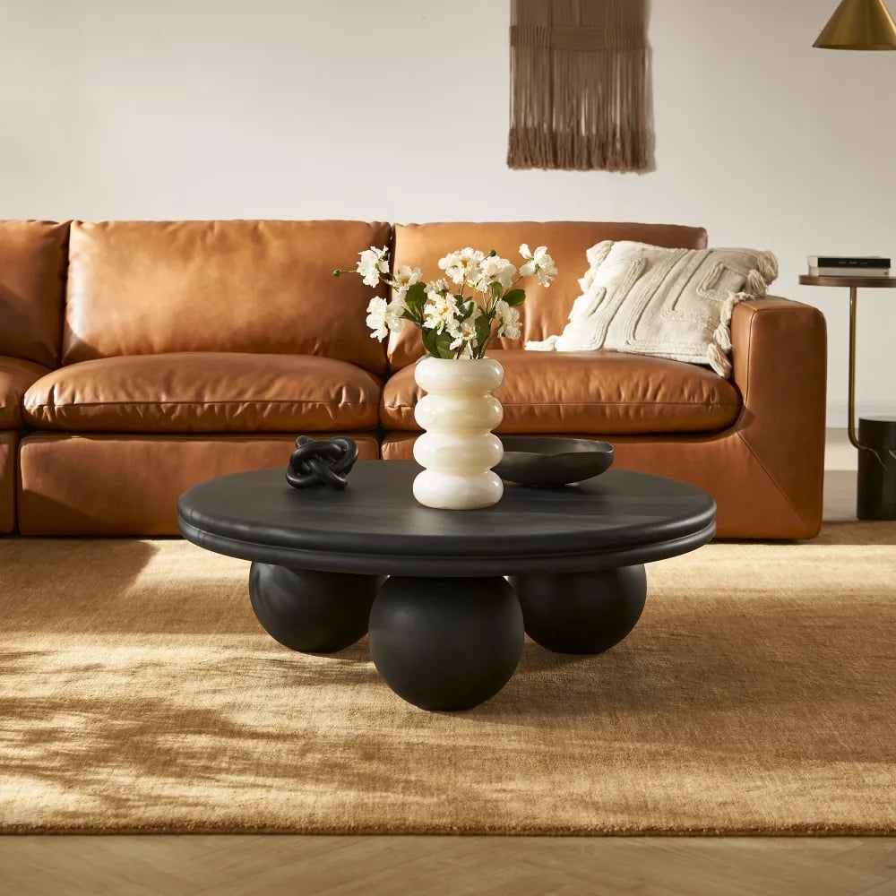 A Midcentury-Modern Round Coffee Table
