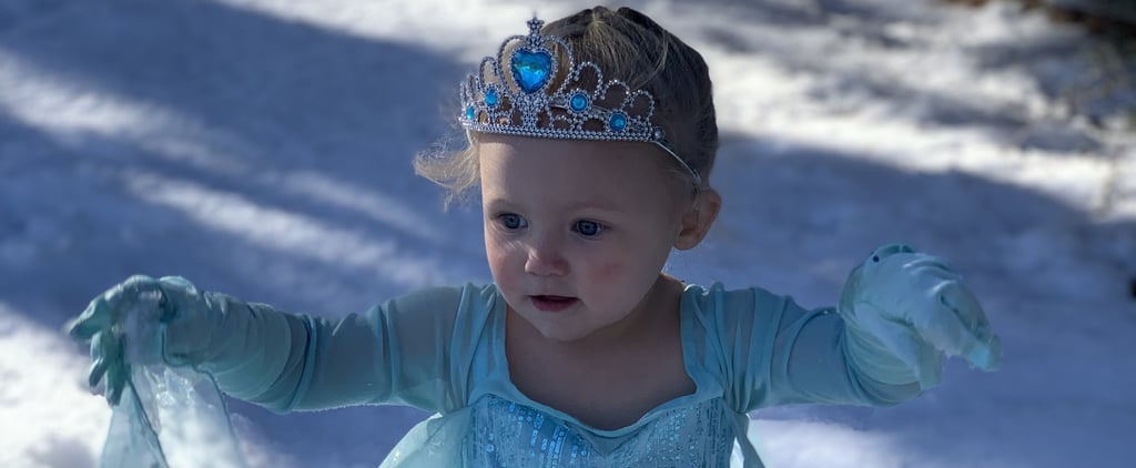 2-Year-Old Girl Singing "Let It Go" Dressed as Elsa | Video