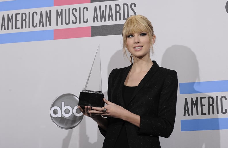 Taylor Swift at the 2010 American Music Awards