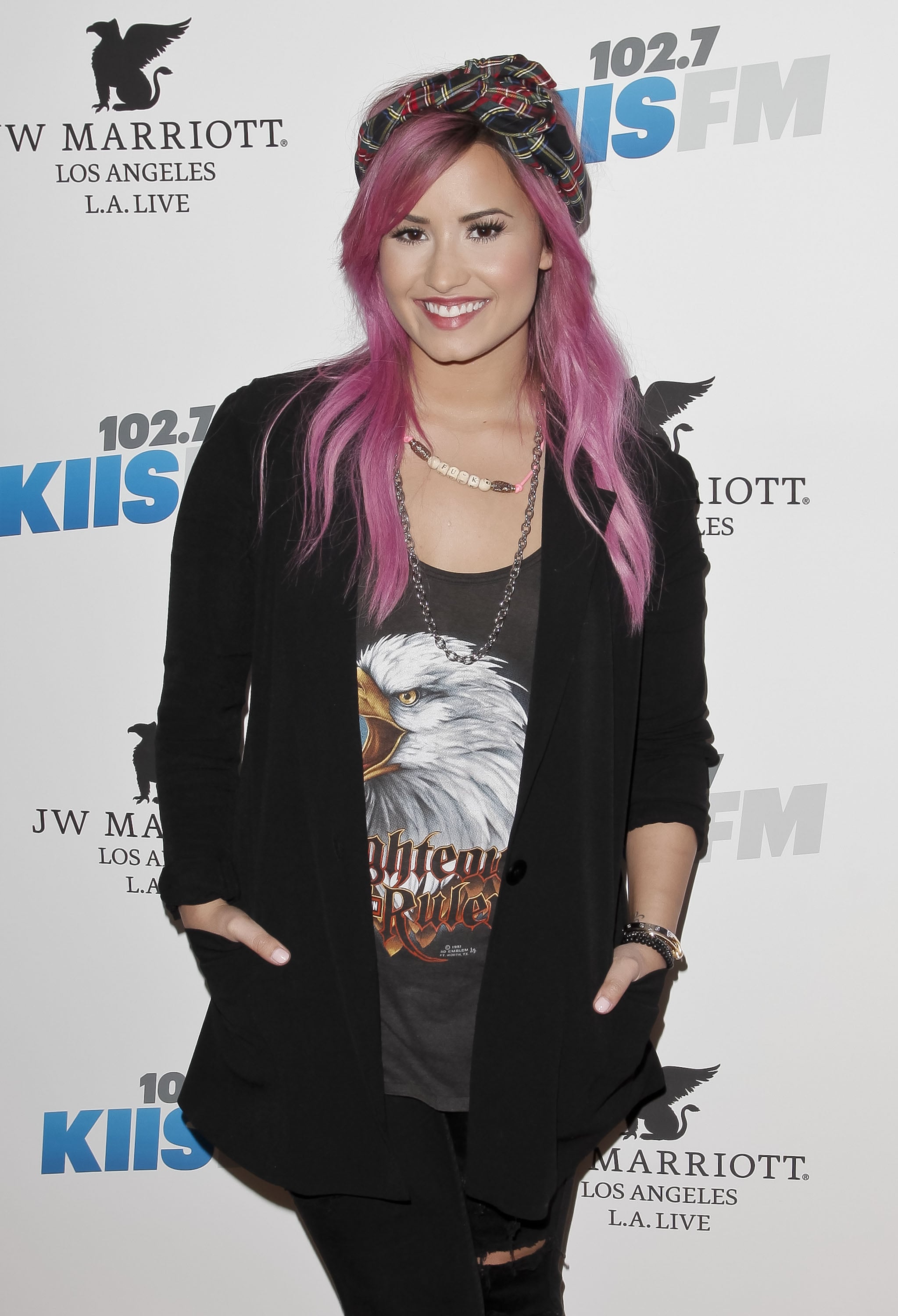 Demi Lovato's New Pink Hair at Pre-Grammys Party | POPSUGAR Beauty