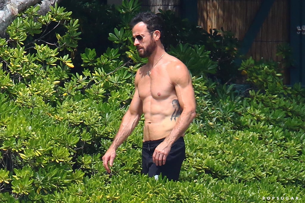 Emma Stone and Justin Theroux Beach Pictures May 2018