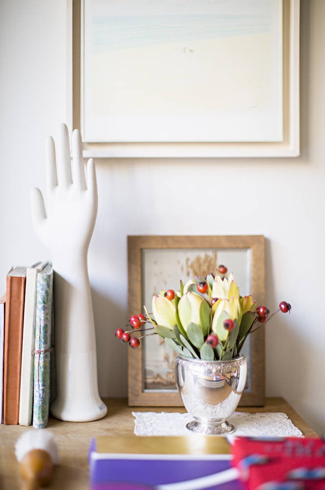 What to Try: Sculptural Hands