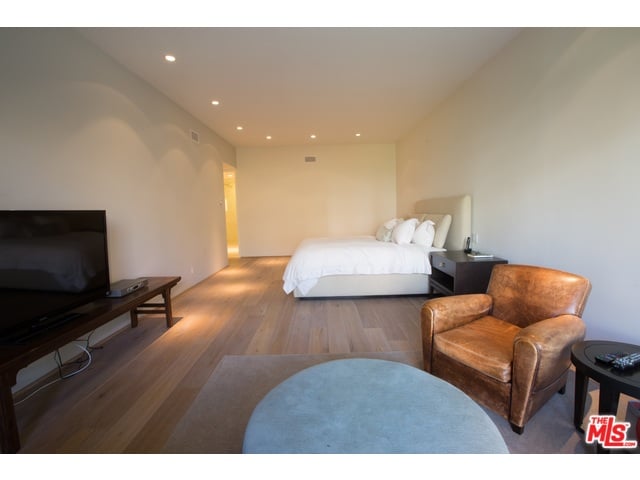 Kris Jenner's LA Condo