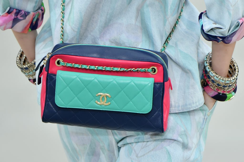 Bags Had a Distinct Retro Vibe | Chanel Cruise Collection ...