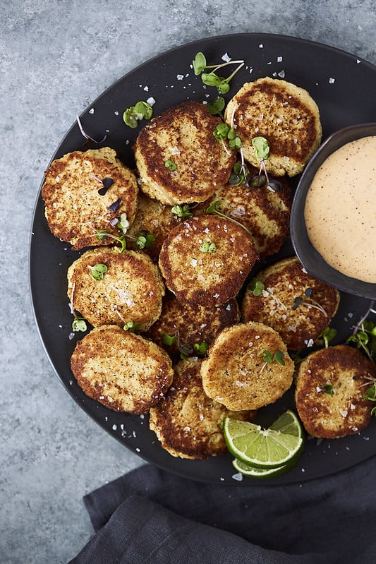 Spicy Cauliflower Fritters With Chipotle Lime Aioli