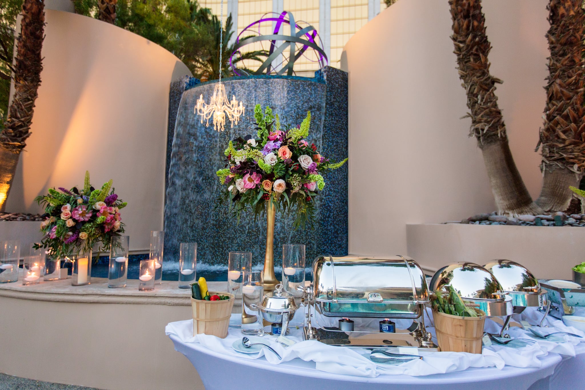 Love Sex This Epic Vegas Wedding Featured Swimming Mermaids