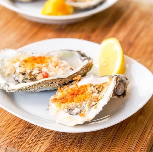 Broiled Oysters With Spicy Mayo Panko Sauce