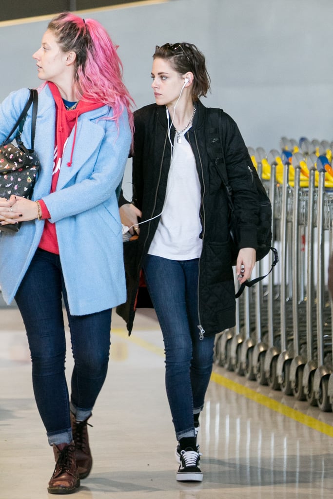 Kristen Stewart at the Airport in Paris Pictures