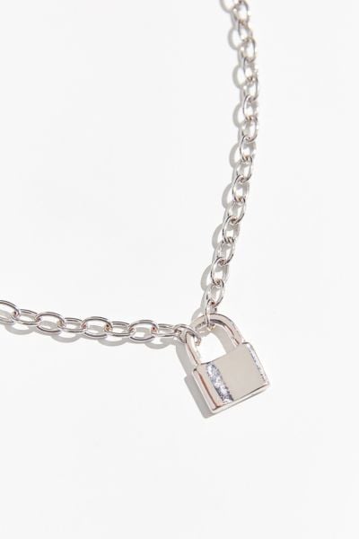 Billie Chunky Lock Pendant Necklace
