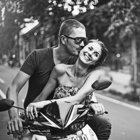 Things You Should Feel After a First Date