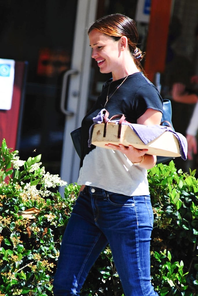 Jennifer Garner Out in LA June 2016 | Pictures