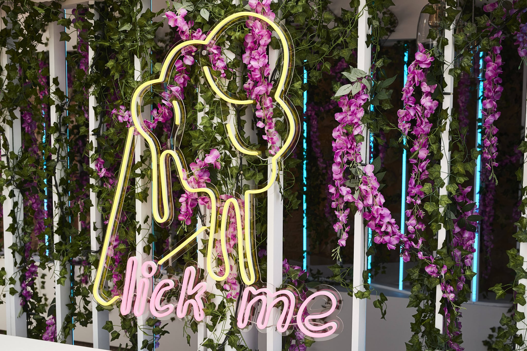 Love island shop neon lights