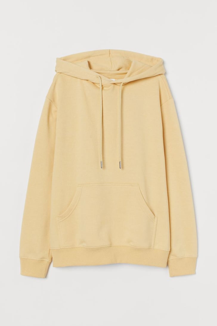 yellow hoodie outfit women