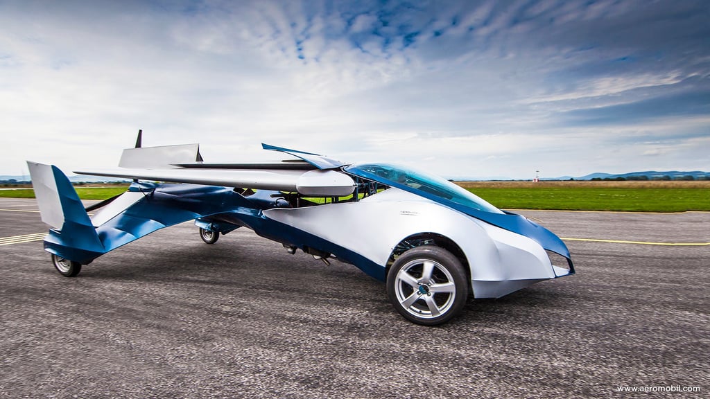 The car's framework is comprised of steel and carbon coating.