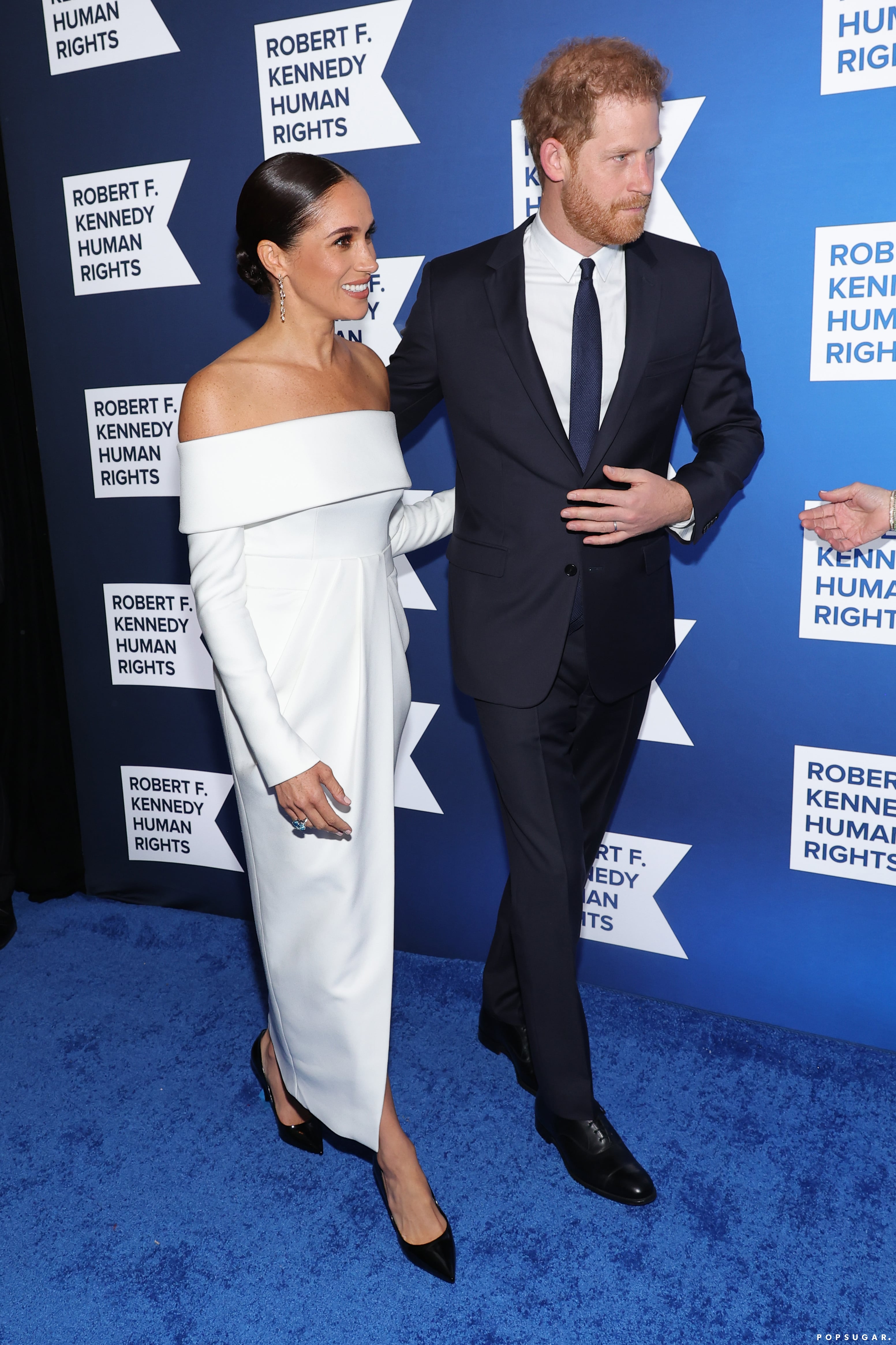 Meghan Markle Dresses in White Louis Vuitton at Ripple of Hope Gala – WWD