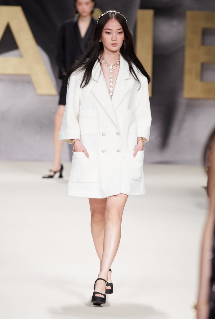Chanel's SS22 Show Was a Throwback to the '90s Runway