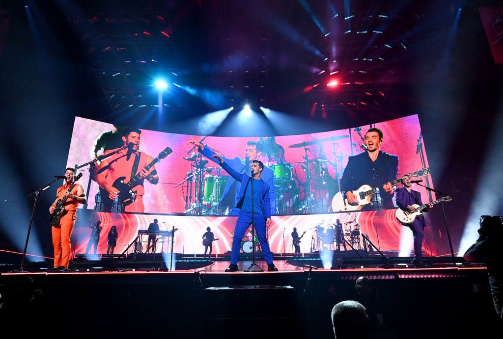 Jonas Brothers Happiness Begins Tour Pictures