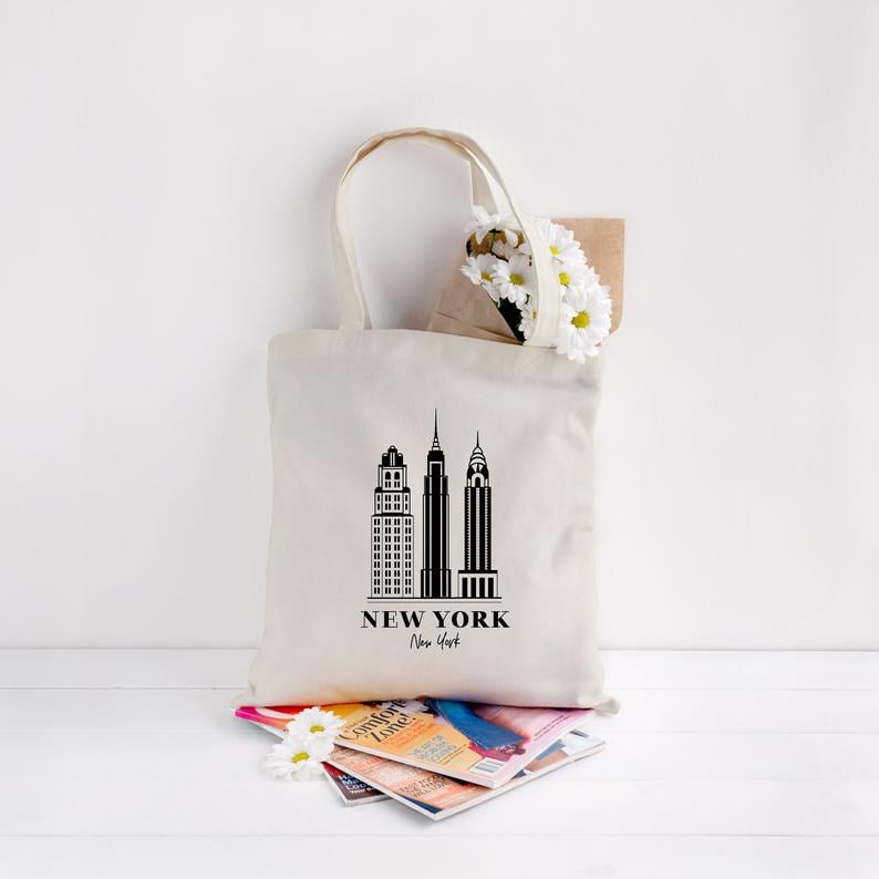 New York Skyline Tote Bag