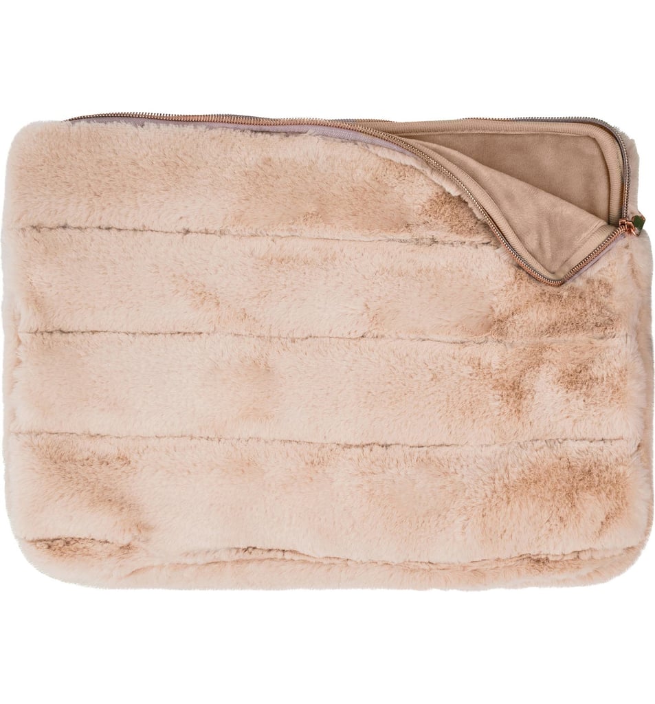 MYTAGALONGS Faux Fur 15-Inch Laptop Sleeve