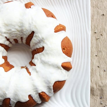 How to Remove a Bundt Cake From the Pan