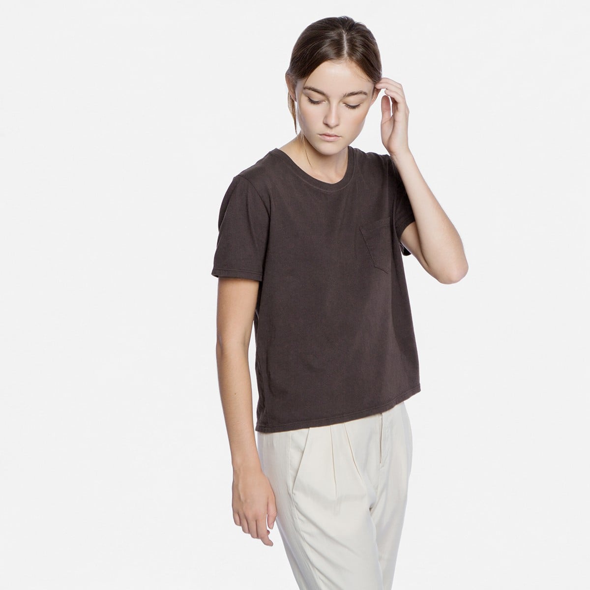 Everlane Cotton Box Cut Tee ($15) | 431 