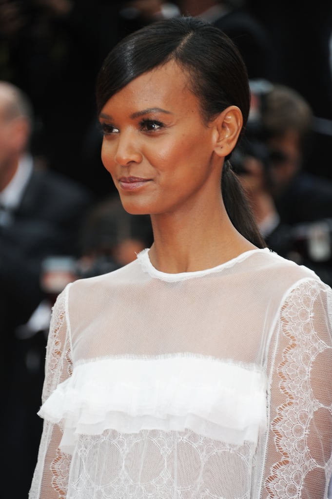 At the Cannes Film Festival debut of Jeune & Jolie, model Liya Kebede wore a sleek ponytail with a sleek, deep side part.
