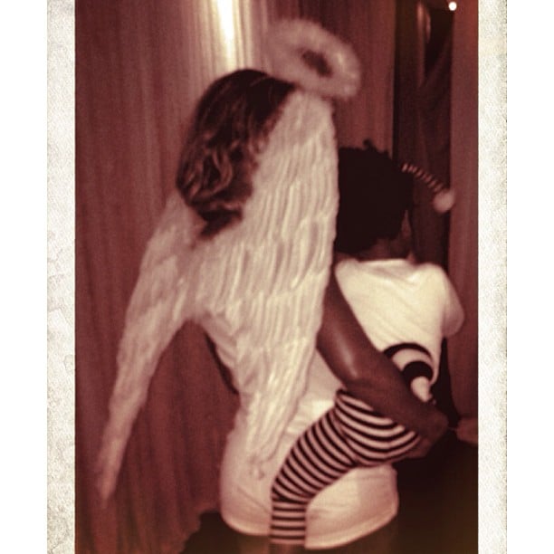 Beyoncé Knowles dressed as an angel (we can see her halo!) while her daughter Blue Carter went as a baby bee.
Source: Instagram user beyonce