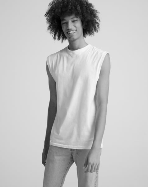 The Sleeveless