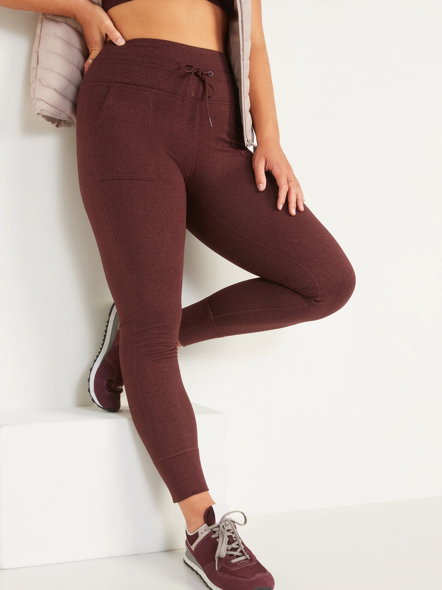 Old Navy High-Waisted PowerSoft Leggings I Editor Review