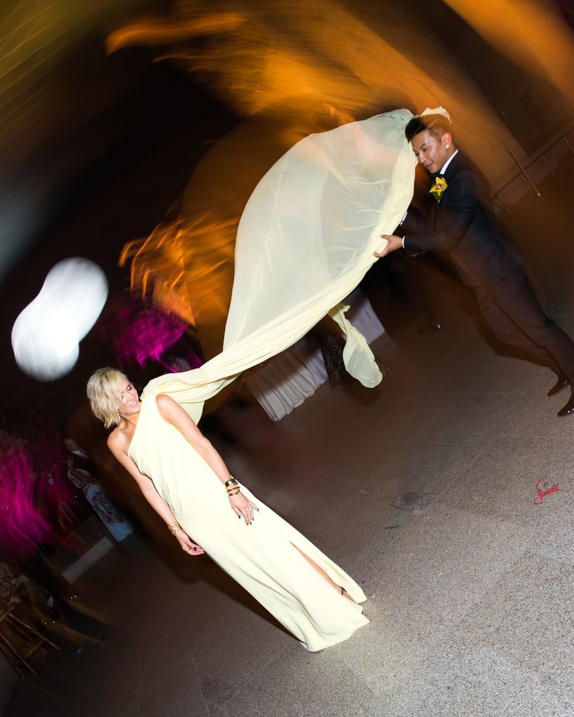 This showstopping moment came courtesy of Kristen Wiig and her designer date, Prabal Gurung.