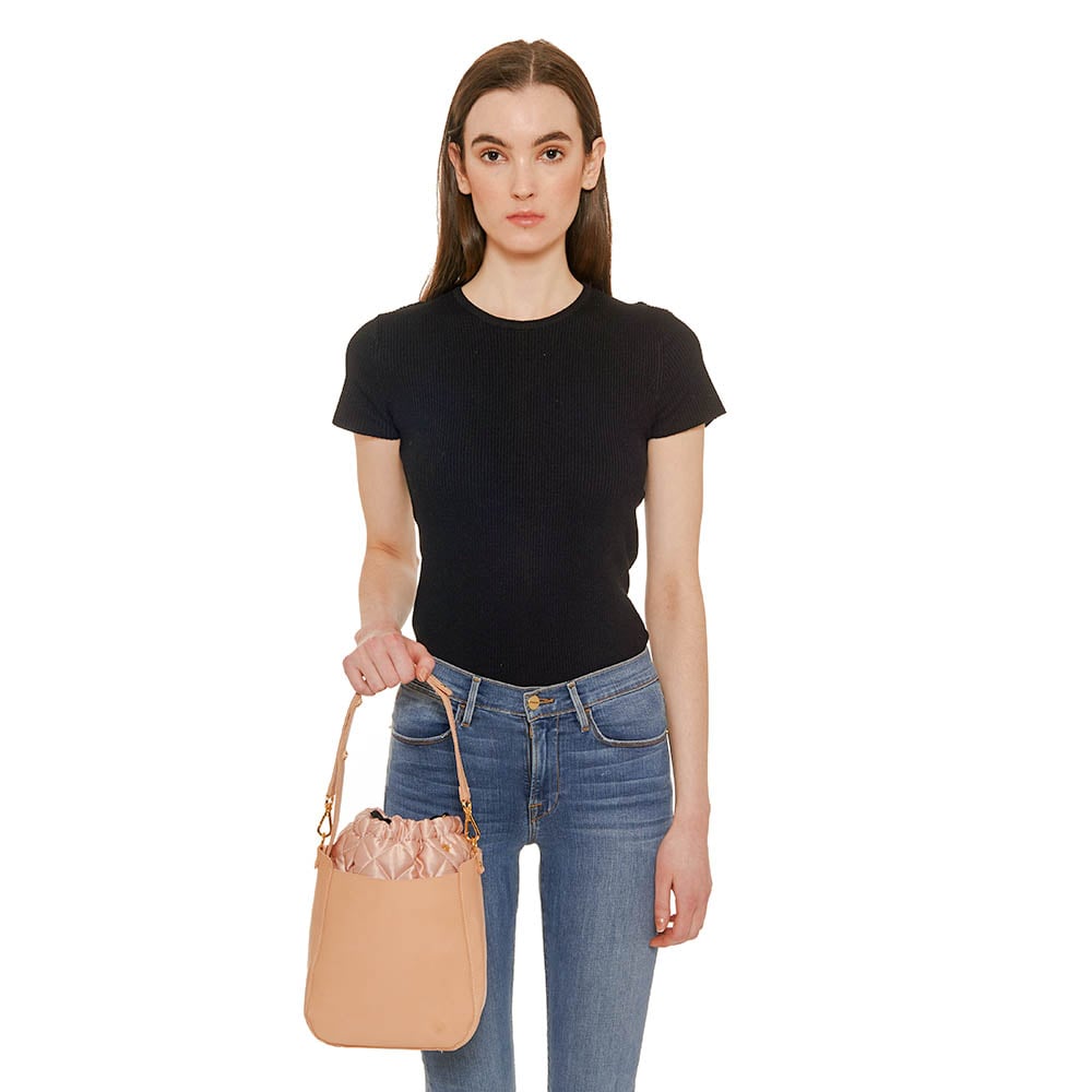 Goldno.8 The Bag in Bag