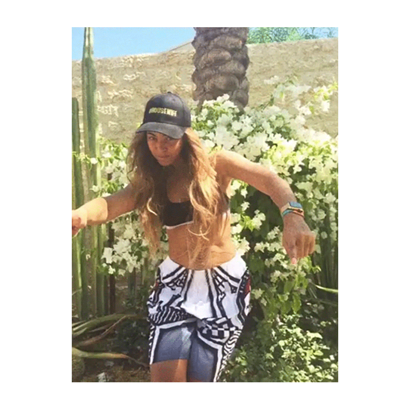 Beyonce and Nicki Minaj "Feeling Myself" Pictures