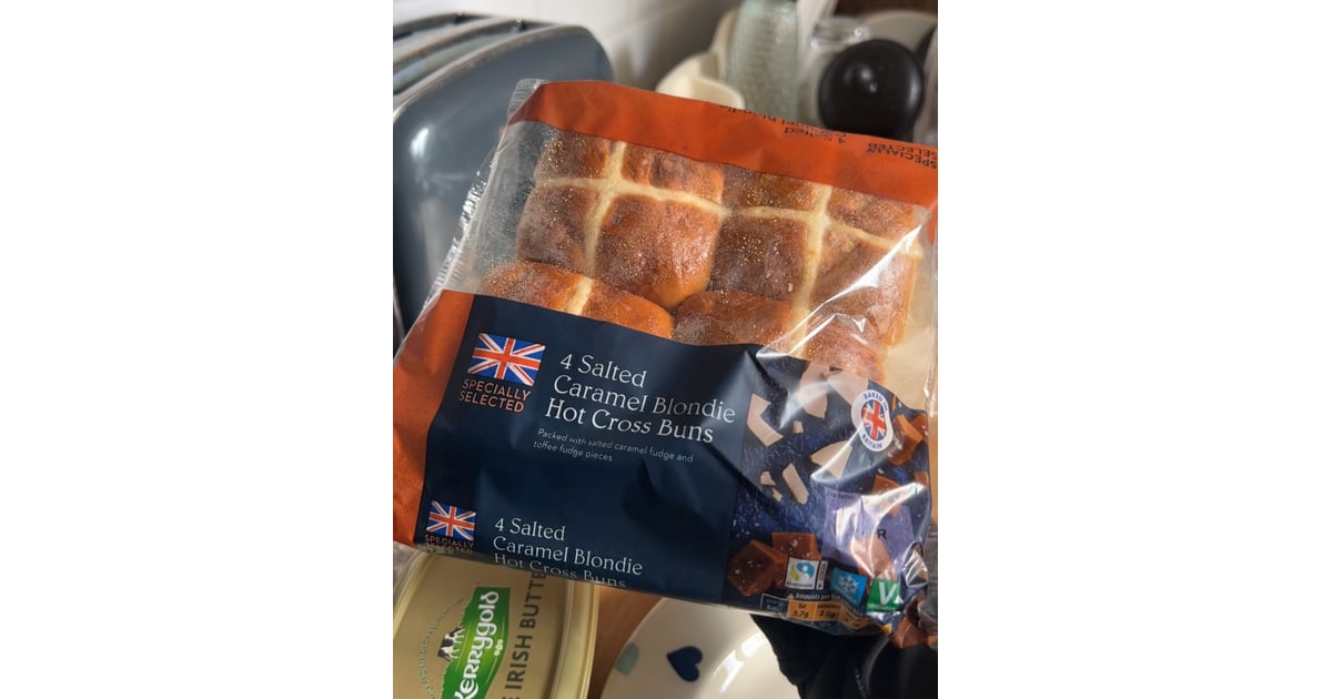Aldi Salted Caramel Blondie Hot Cross Buns Easter 2023 Flavoured Hot