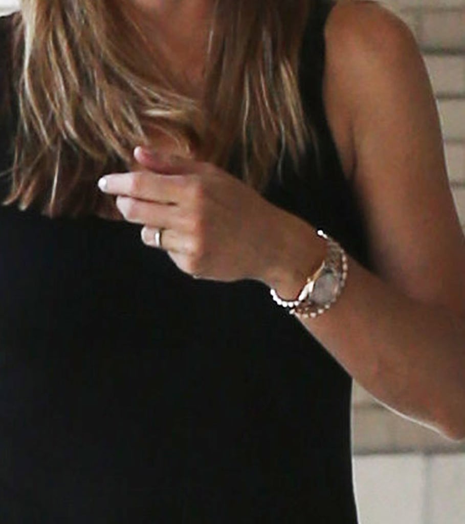 Jennifer Garner Wearing Wedding Ring in July | Photos