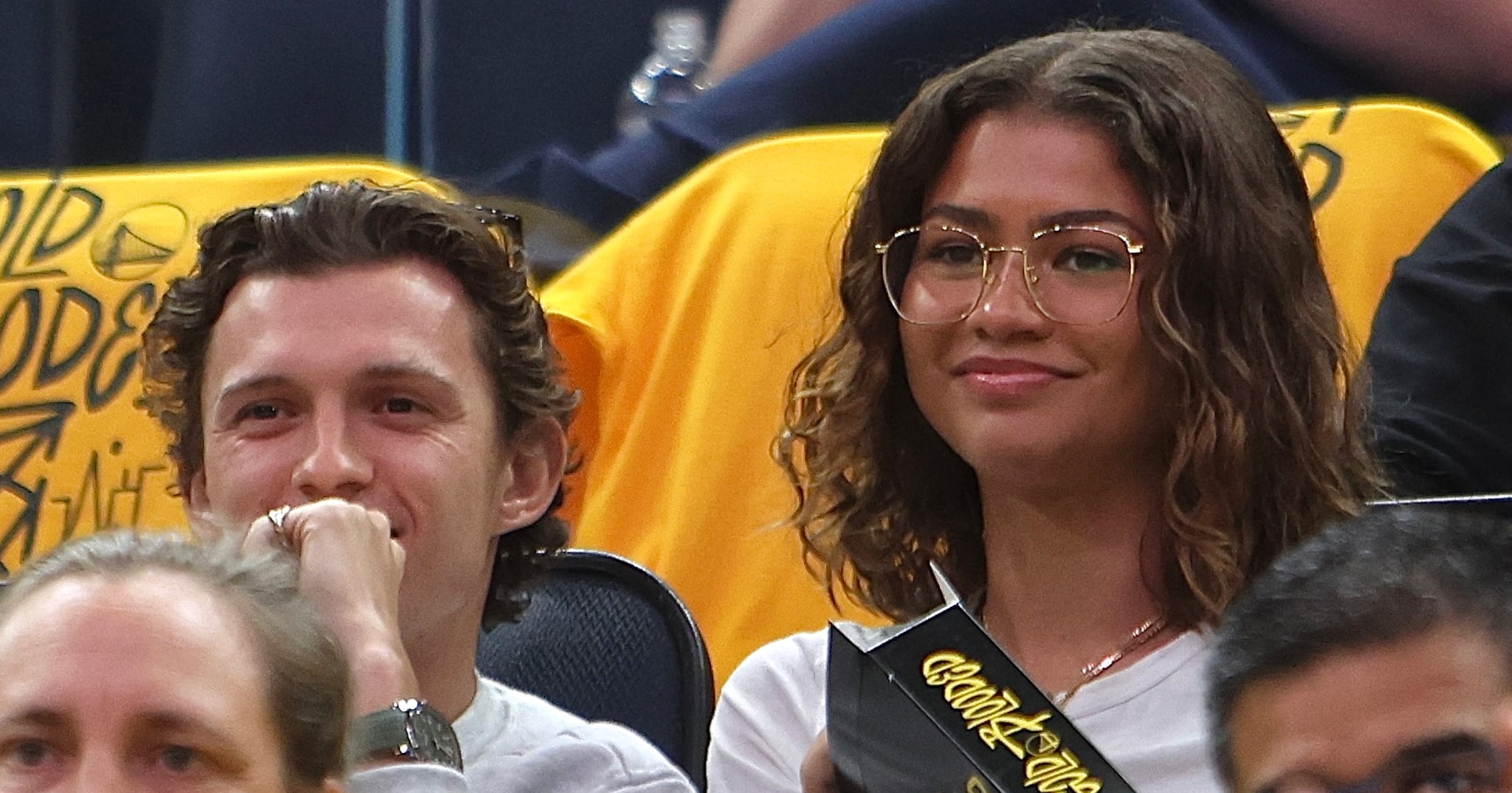 Zendaya and Tom Holland Share Low-Key PDA Moment During Warriors-Lakers Game