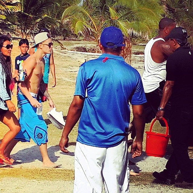 Source: Instagram user gloriaquintana18
Jan. 25

Justin popped up in Panama following his arrest, and he was joined by his manager, Scooter Braun, Usher, and Chantel Jeffries.
Justin spent nearly a week in Panama, where he shot what looked like an emotional music video and hung out with his friends, including Chantel.