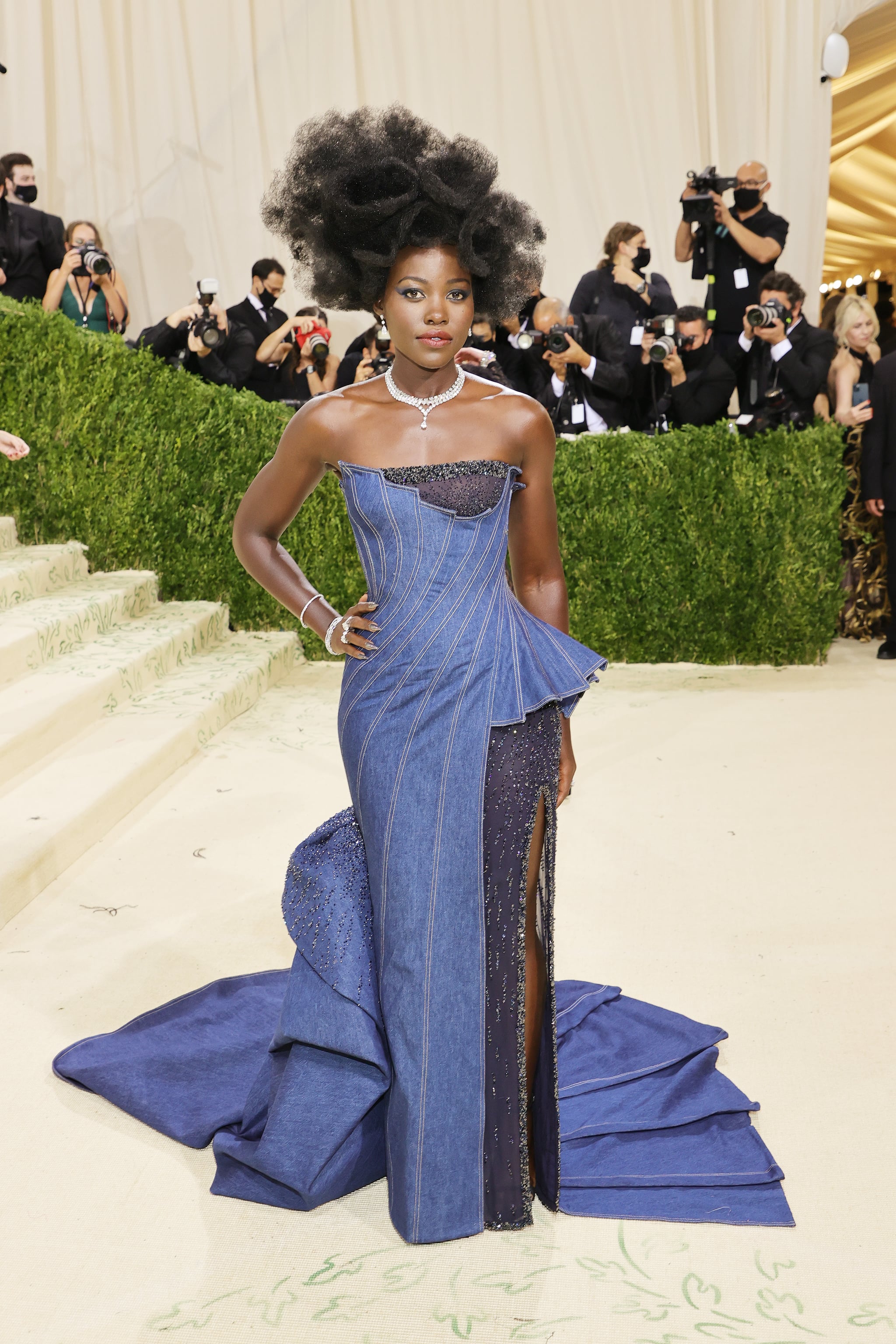 Lupita Nyong'o  Met gala dresses, Met gala, Met gala outfits