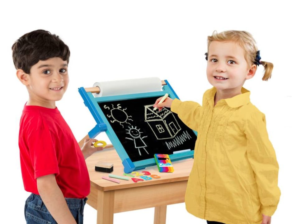 Melissa & Doug Tabletop Art Easel