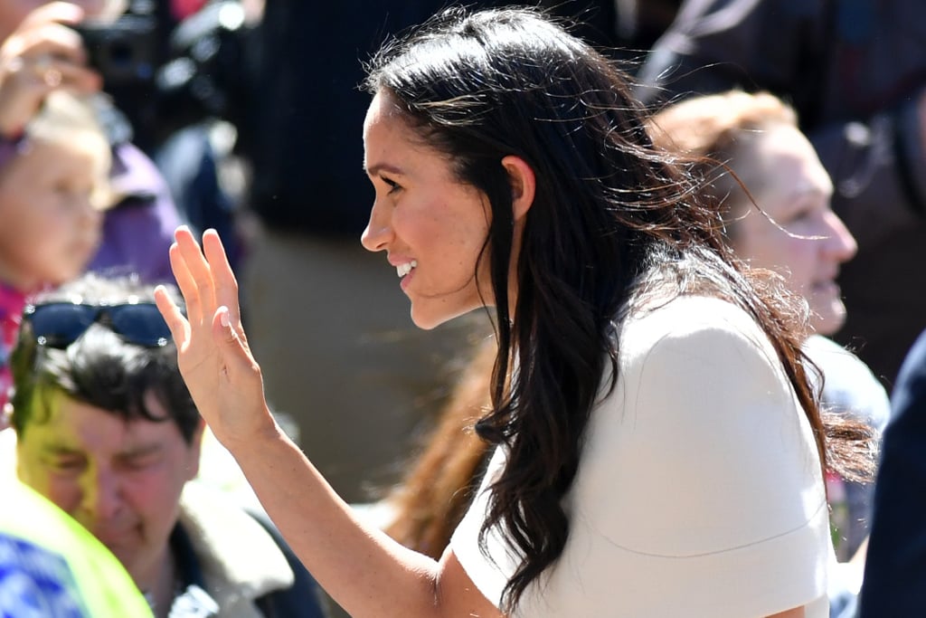 Meghan Waving 2018