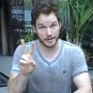 Chris Pratt Takes the Ice Bucket Challenge | Video