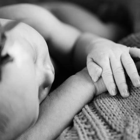 Baby Girl Born With an Extra Thumb