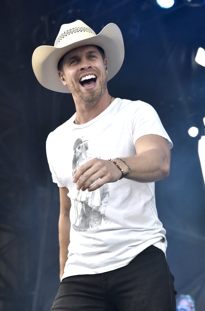 Sexy Dustin Lynch Pictures