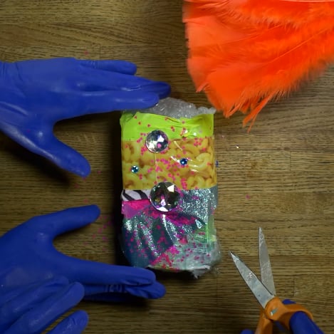 Blue Man Group iPhone 6 Unboxing