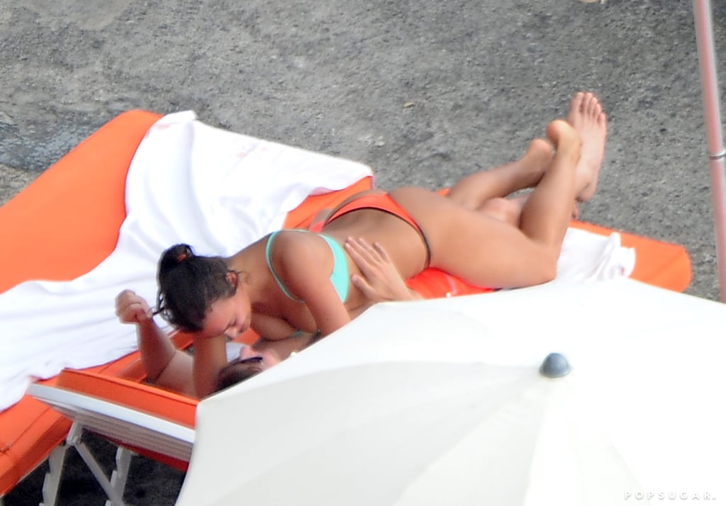 Bradley Cooper and Irina Shayk Beach PDA in Italy Pictures